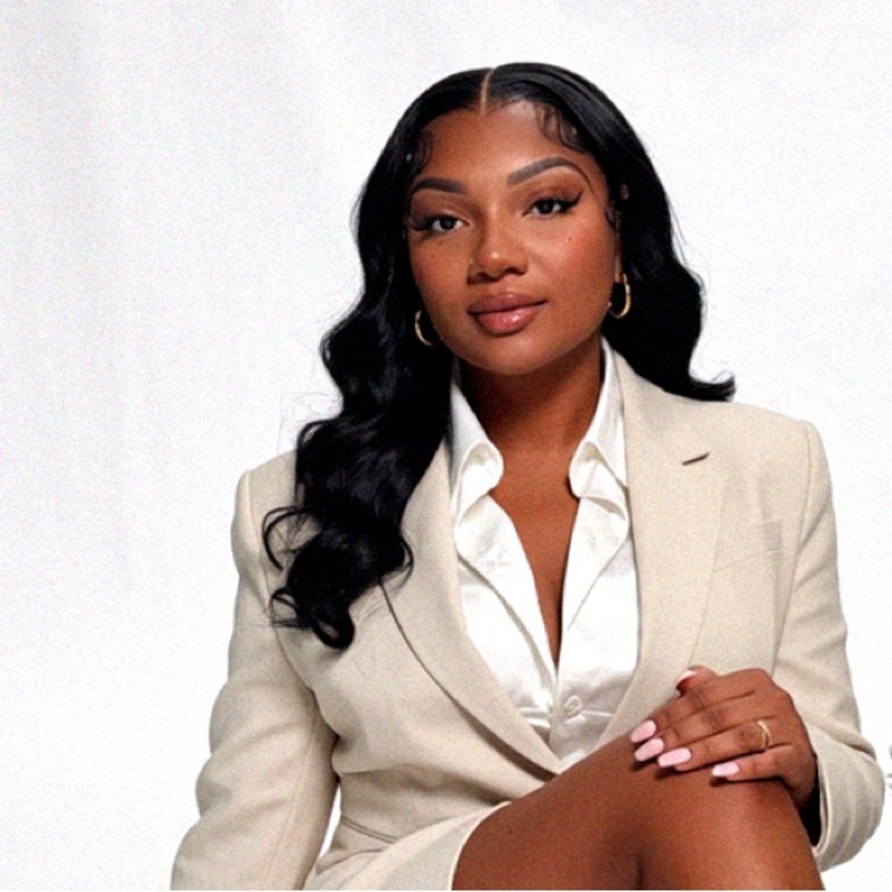 Meet your Posher, La'shaniece